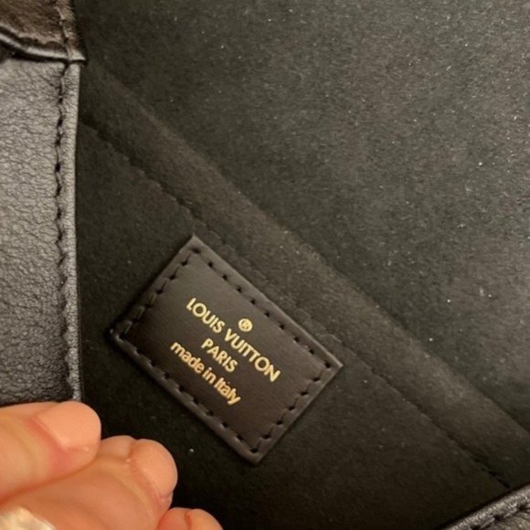 Louis Vuitton Authentic Tambourin Black Crossbody Bag Smooth Calf Leather - Picture 4 of 12